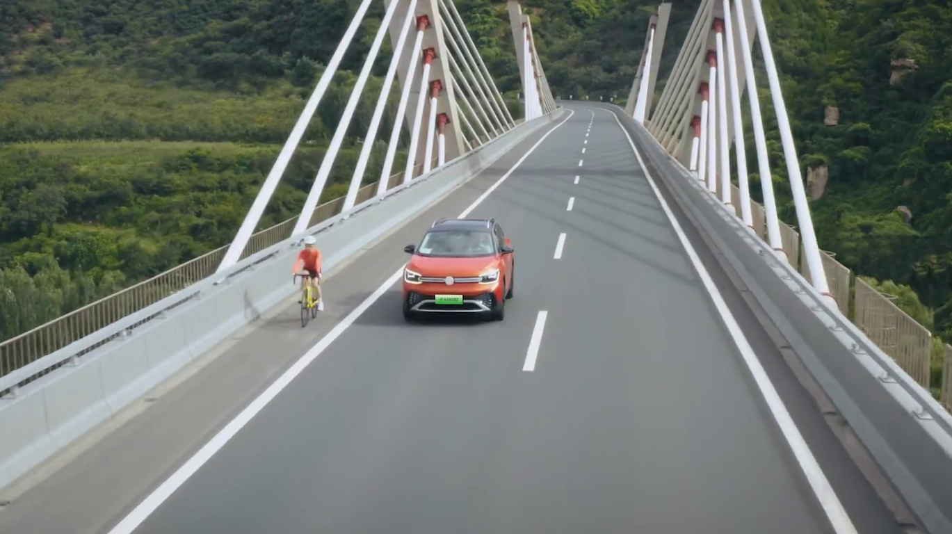 New Volkswagen ID.6 ad features That Chicc - licensed through Tracks & Fields