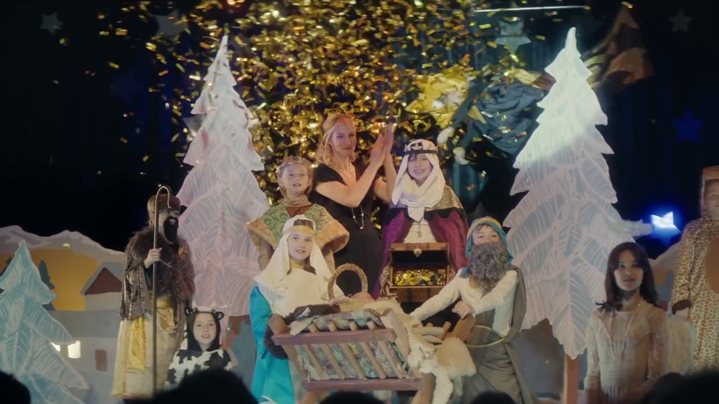 New lidl ad with Bob Dylan's the times they are a-changin, licensed by Tracks & Fields - thumbnail